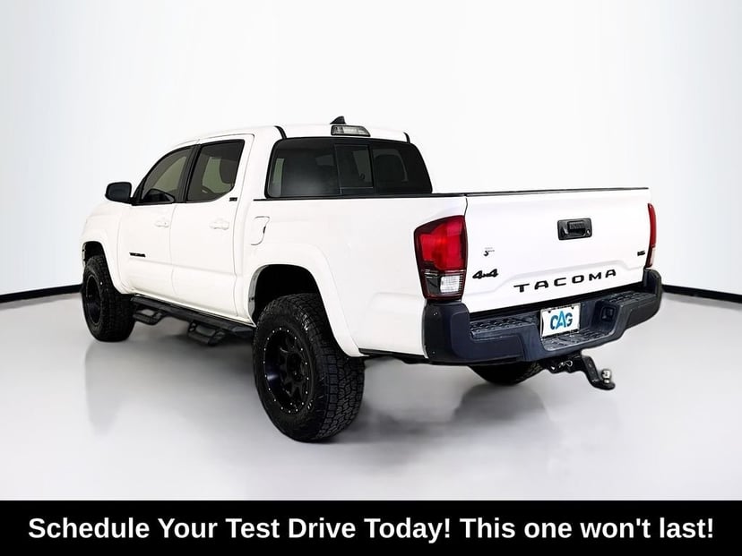 2018 Toyota Tacoma - Image 5