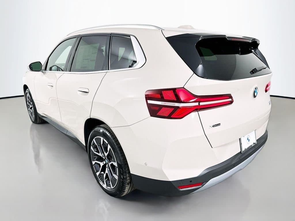 2026 BMW X3 - Image 7