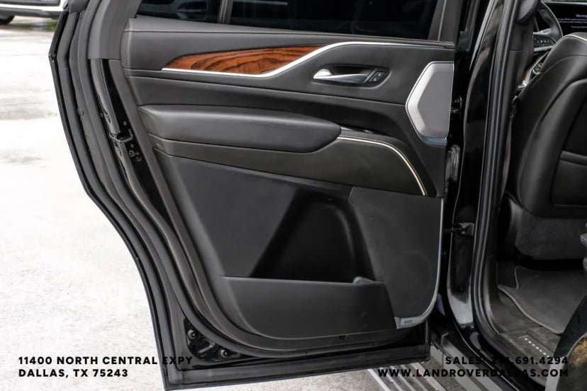 2021 Cadillac Escalade - Image 54