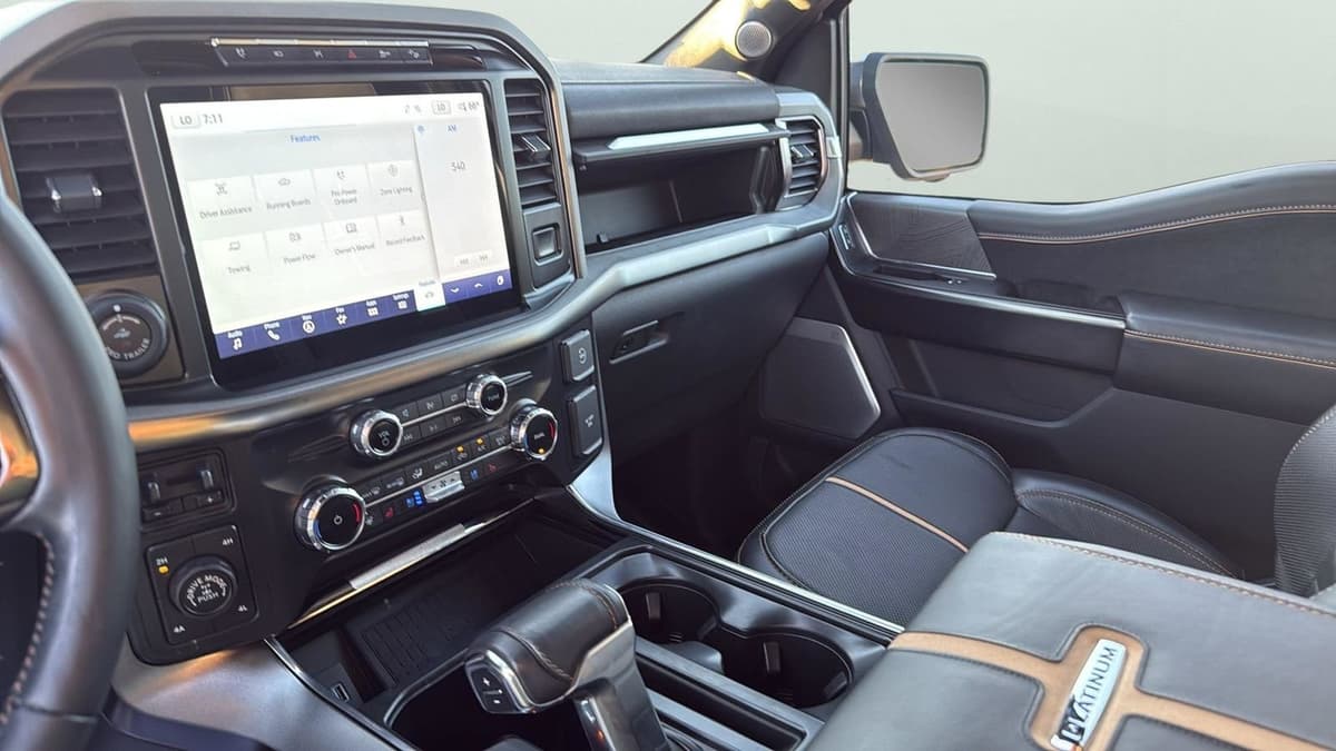 2022 Ford F-150 - Image 20