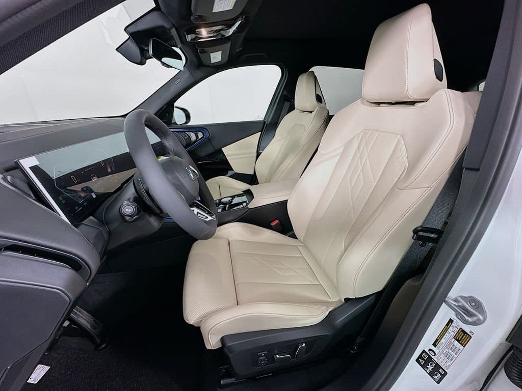 2026 BMW X3 - Image 16