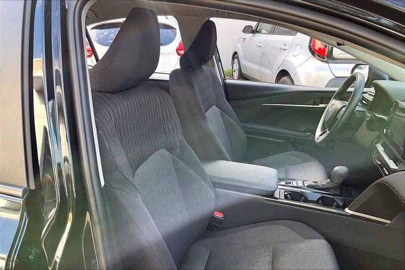 2026 Toyota Camry - Image 9
