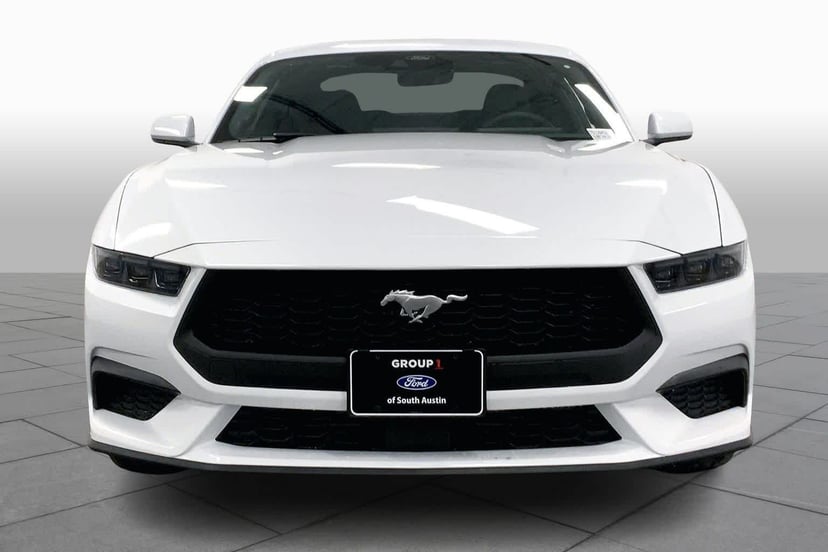 2026 Ford Mustang - Image 3
