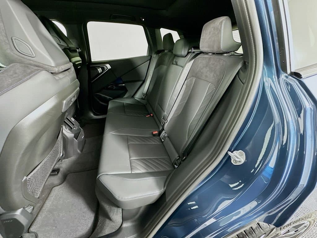 2026 BMW X3 - Image 17