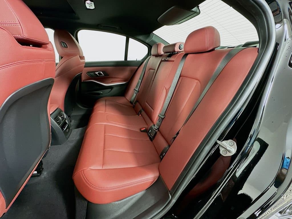 2026 BMW 3 Series - Image 17