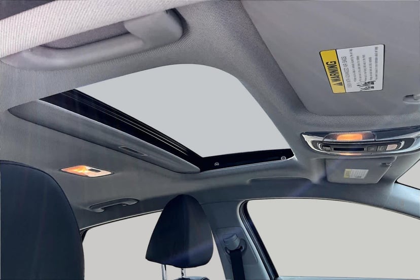 2022 Hyundai Elantra - Image 14