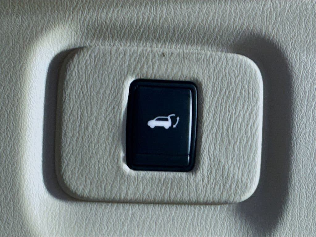 2013 NISSAN Pathfinder - Image 35