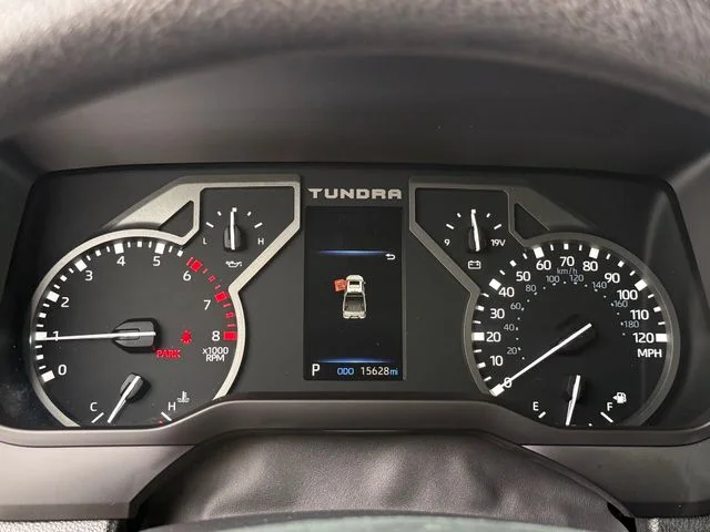 2024 Toyota Tundra - Image 15