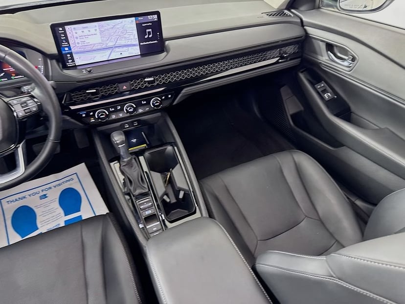 2023 Honda Accord Hybrid - Image 31