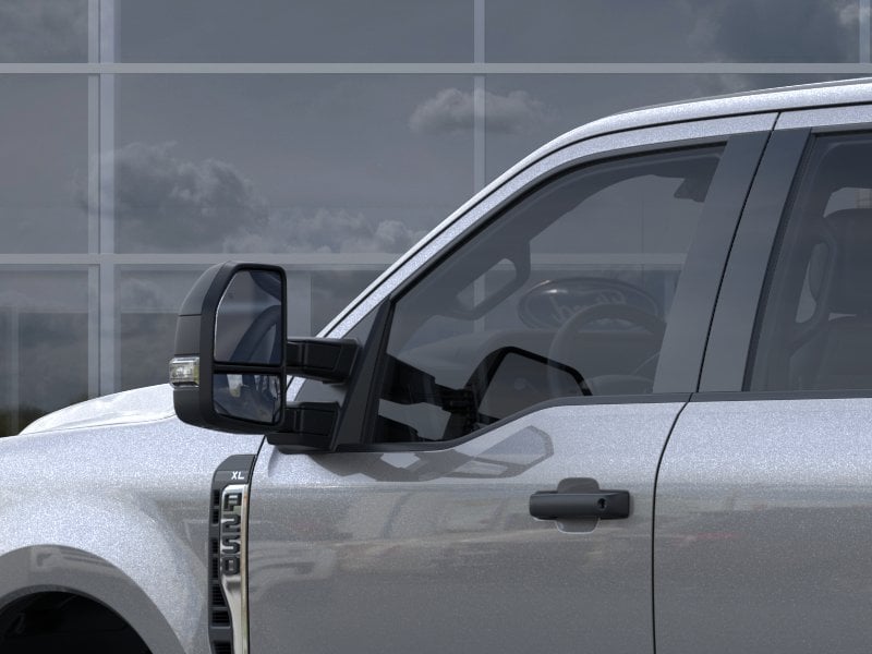 2026 Ford Super Duty - Image 32
