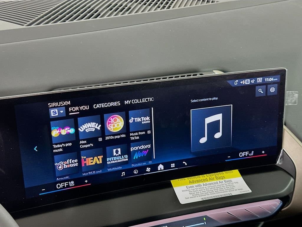 2025 BMW X3 - Image 11