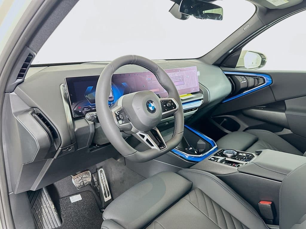 2025 BMW X3 - Image 9