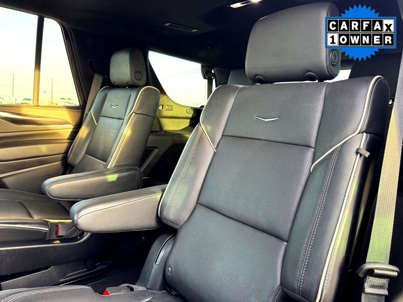 2023 Cadillac Escalade - Image 20