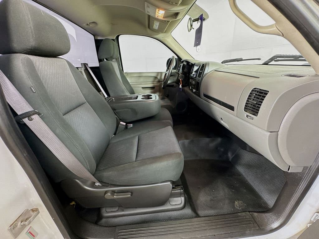 2012 CHEVROLET Silverado - Image 27