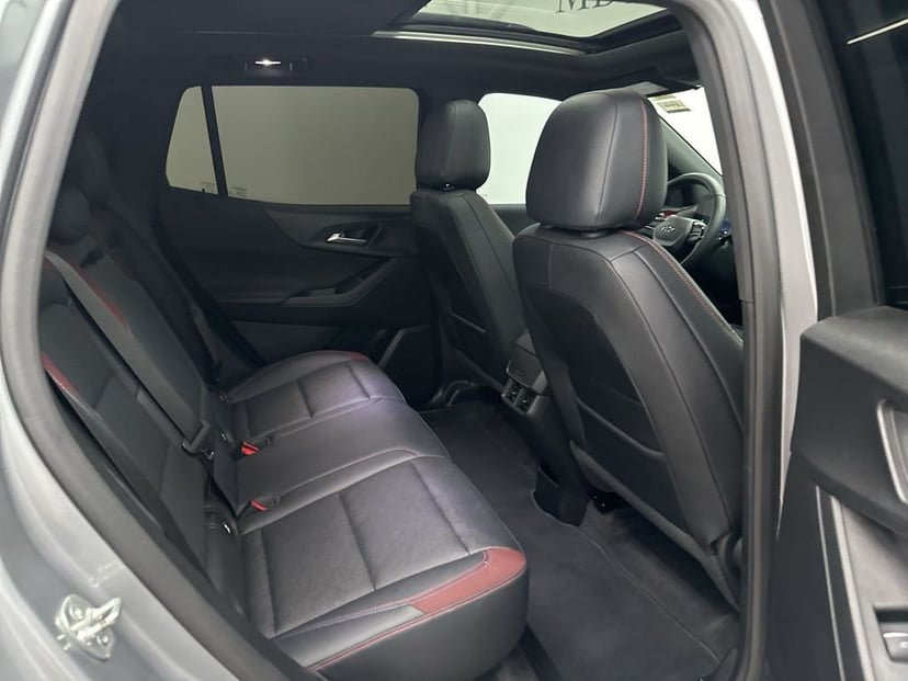2025 Chevrolet Equinox - Image 21