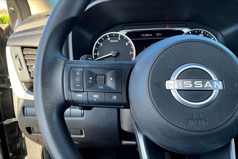 2024 Nissan Rogue - Image 24
