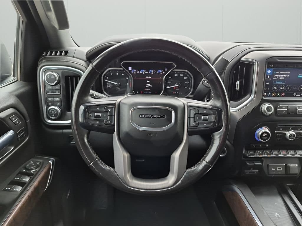 2021 GMC Sierra 1500 - Image 24