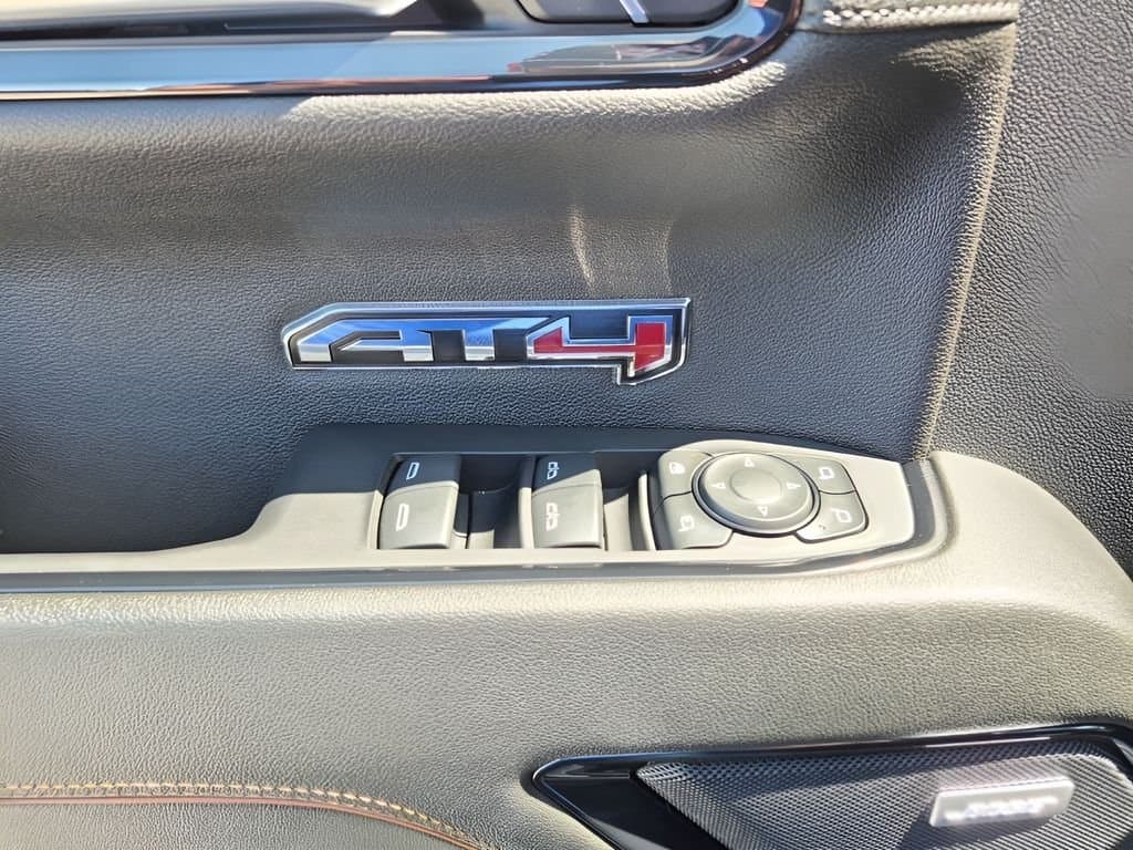 2024 GMC Sierra 1500 - Image 28