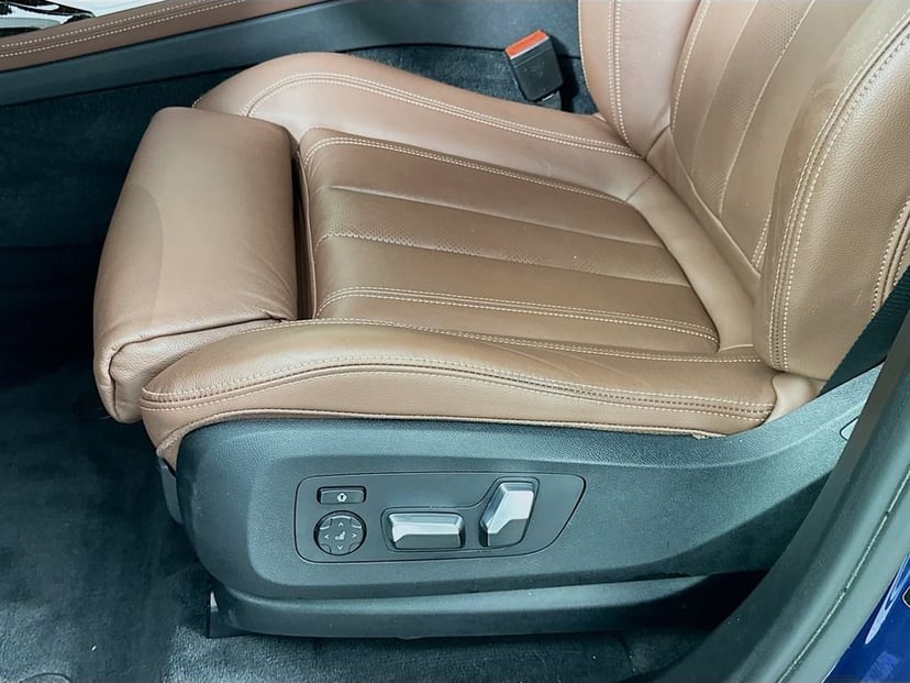 2020 BMW X7 - Image 20