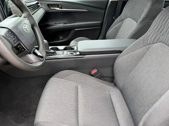2026 Toyota Camry - Image 8