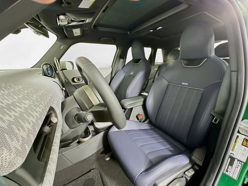 2025 MINI Cooper S - Image 15