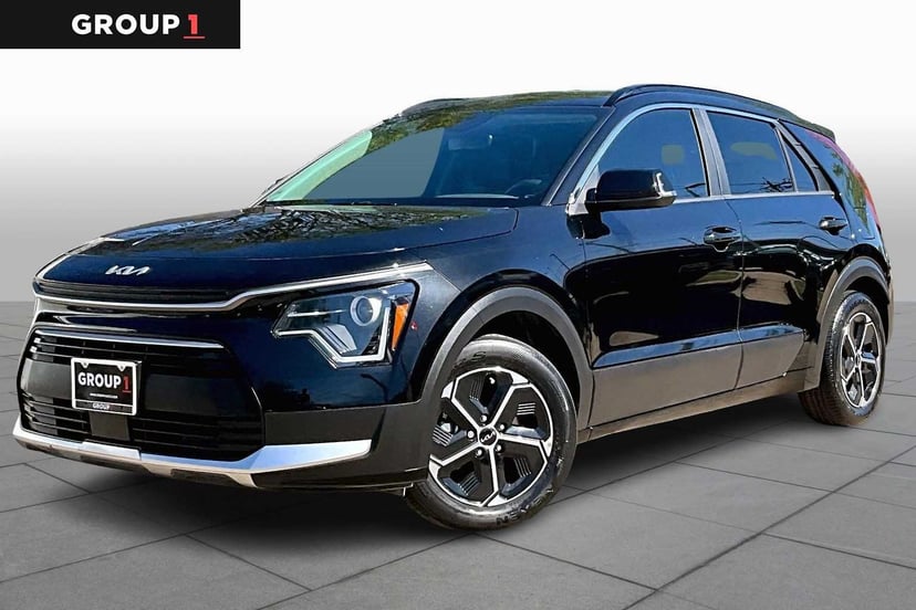 2024 Kia Niro - Image 2