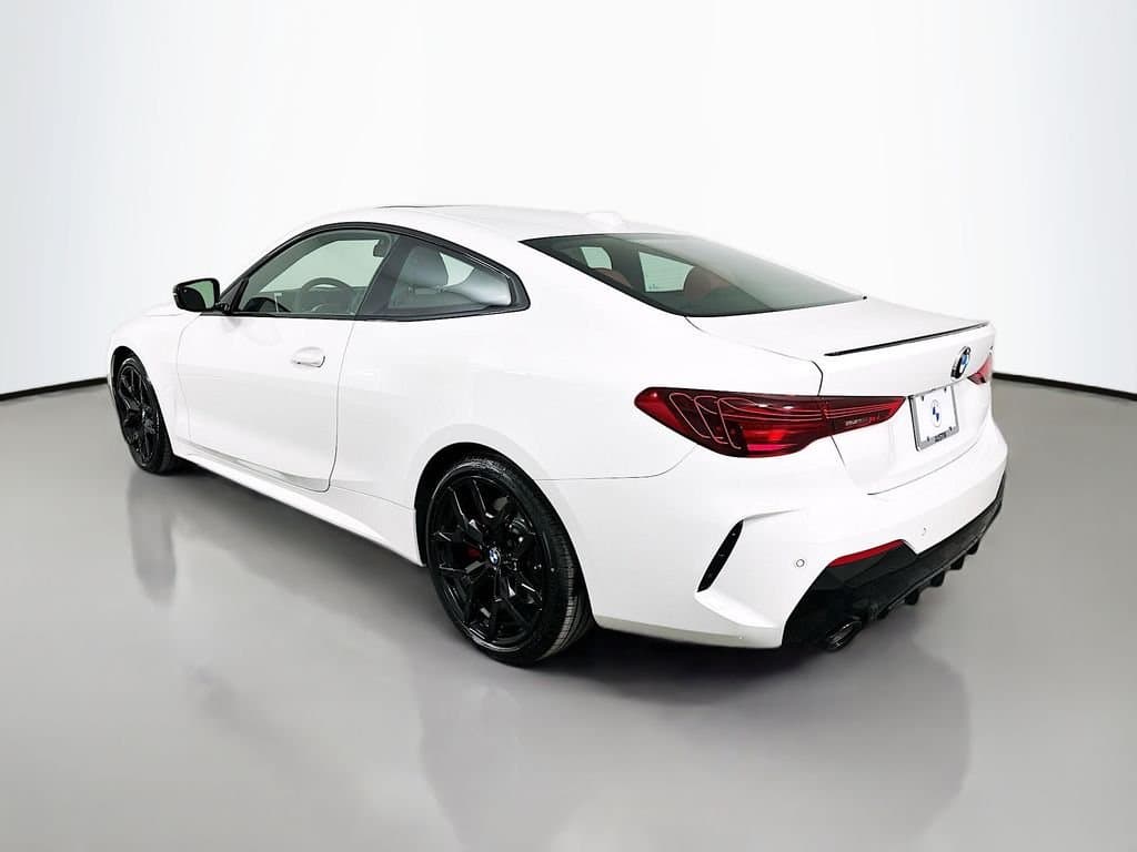 2026 BMW 4 Series - Image 7