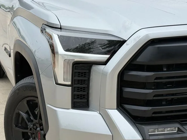 2023 Toyota Tundra - Image 3