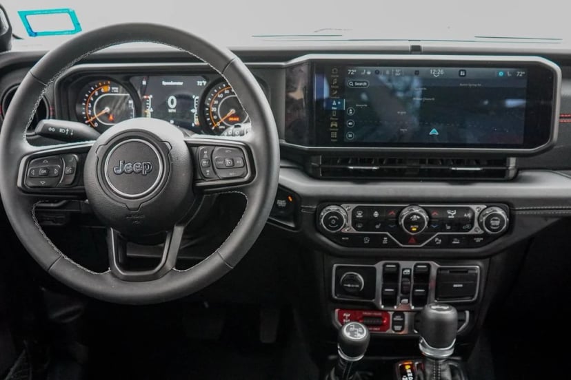 2025 Jeep Wrangler - Image 29