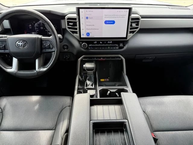 2025 Toyota Tundra - Image 21