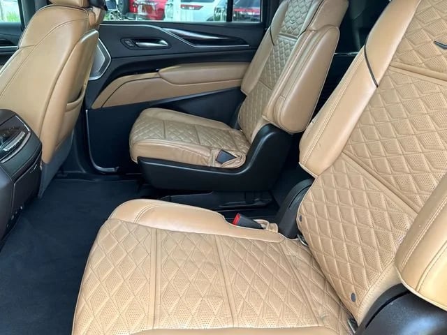 2021 Cadillac Escalade ESV - Image 30