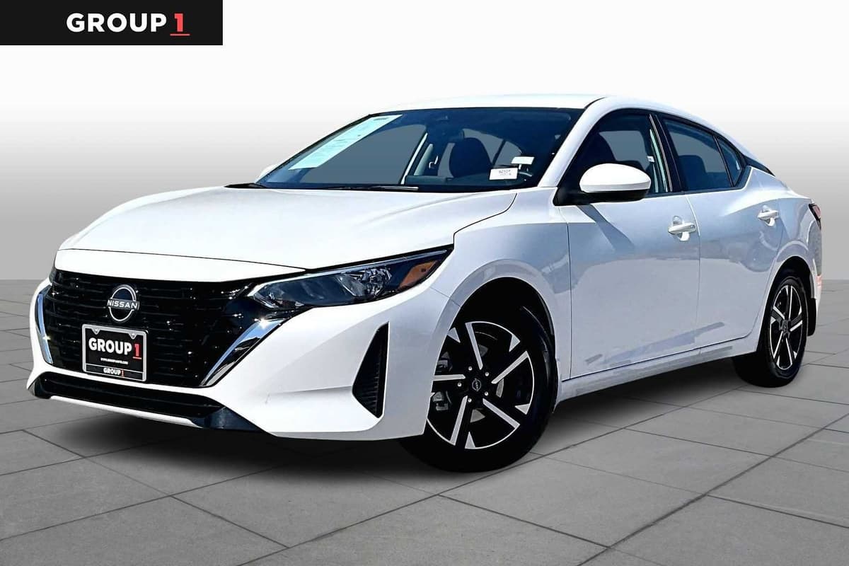 2025 Nissan Sentra - Image 1