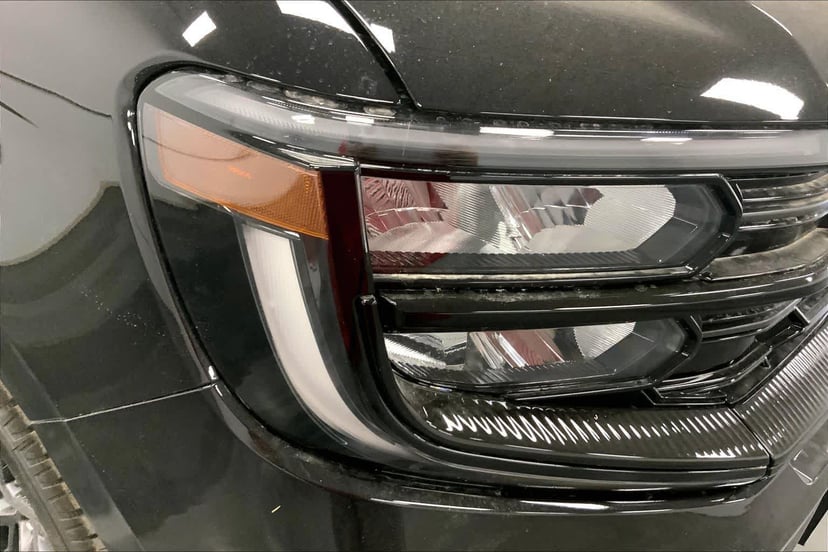 2026 Ford Expedition - Image 13