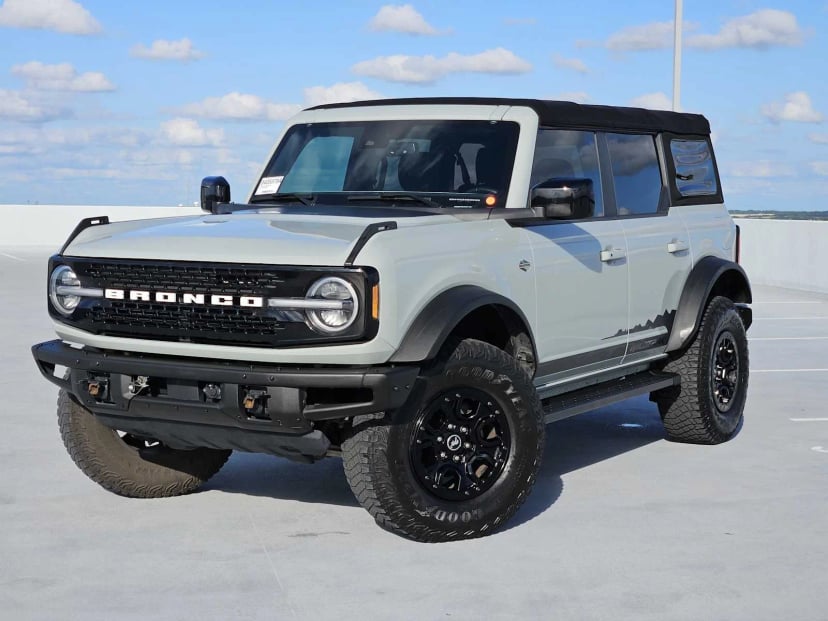 2021 Ford Bronco - Image 1