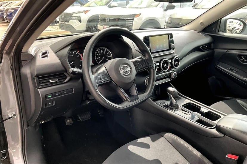 2024 Nissan Sentra - Image 17