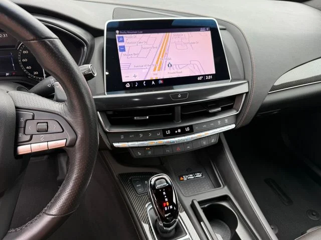 2023 Cadillac CT5 - Image 15