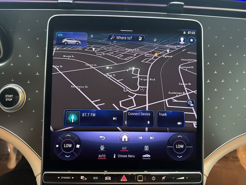 2026 Mercedes-Benz EQE - Image 33