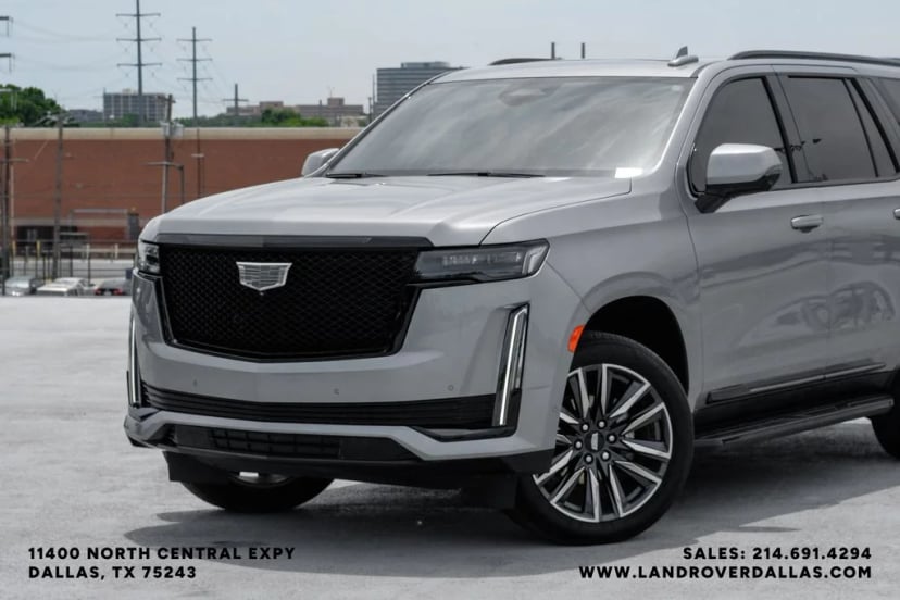2023 Cadillac Escalade - Image 3