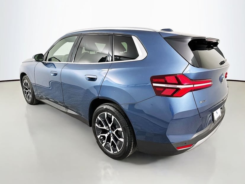 2025 BMW X3 - Image 7