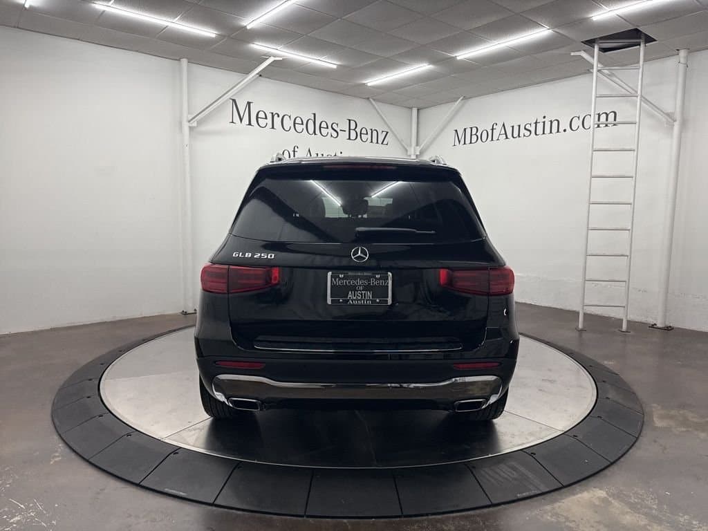 2026 MERCEDES-BENZ GLB - Image 7