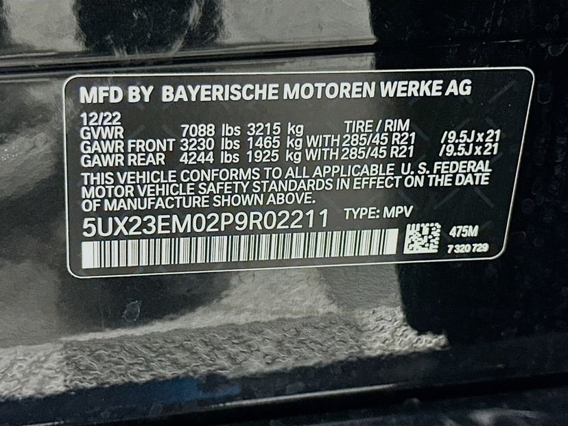 2023 BMW X7 - Image 34