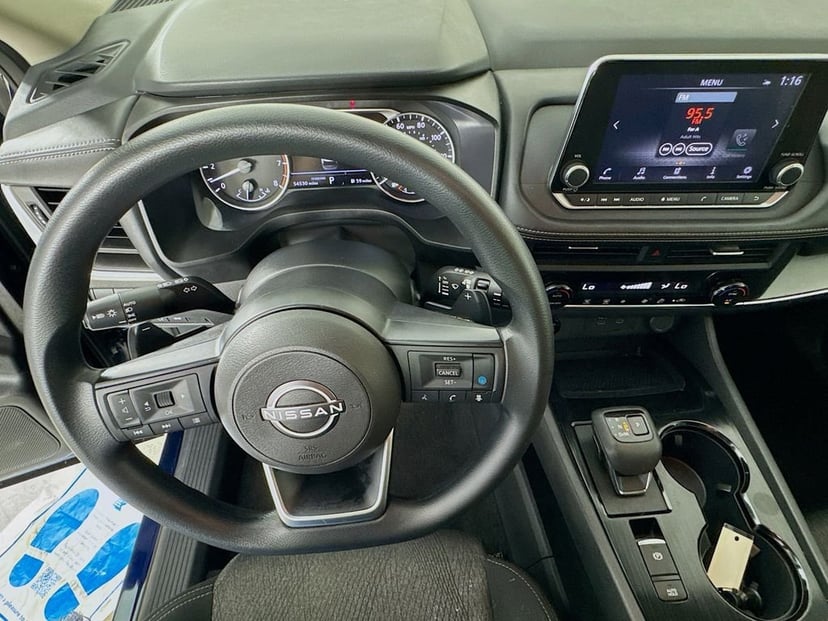2024 Nissan Rogue - Image 12