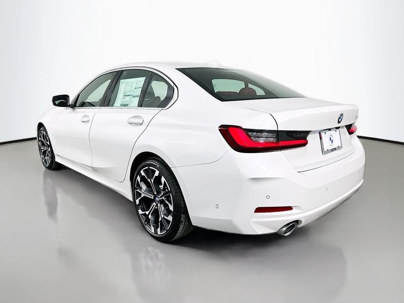 2026 BMW 3 Series - Image 7