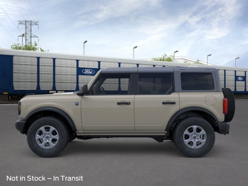 2026 Ford Bronco - Image 16