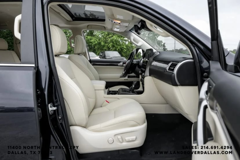 2023 Lexus GX - Image 36