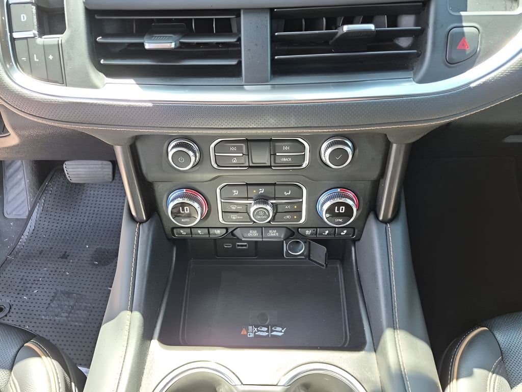 2022 GMC Yukon XL - Image 39