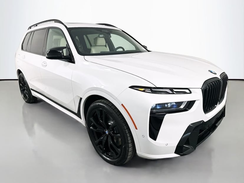2027 BMW X7 - Image 1