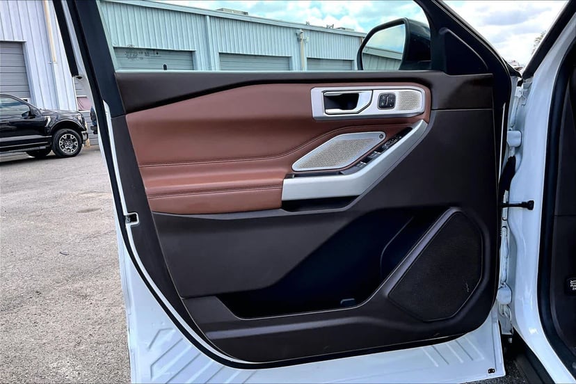 2021 Ford Explorer - Image 22