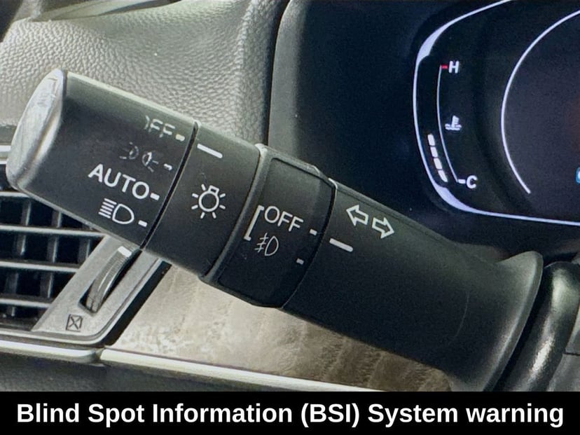 2022 Honda Accord - Image 13