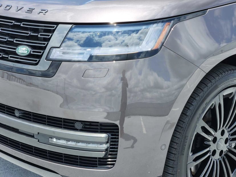 2026 LAND ROVER Range Rover - Image 8